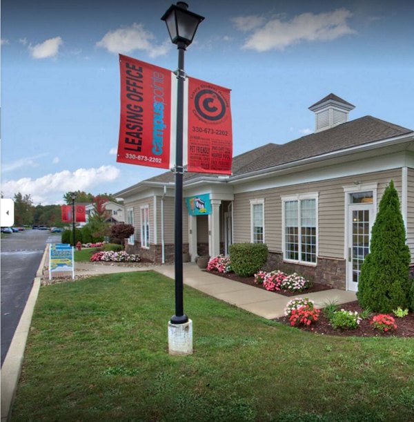 Campus Pointe Apartments: Modern luxury apartment in a vibrant neighborhood