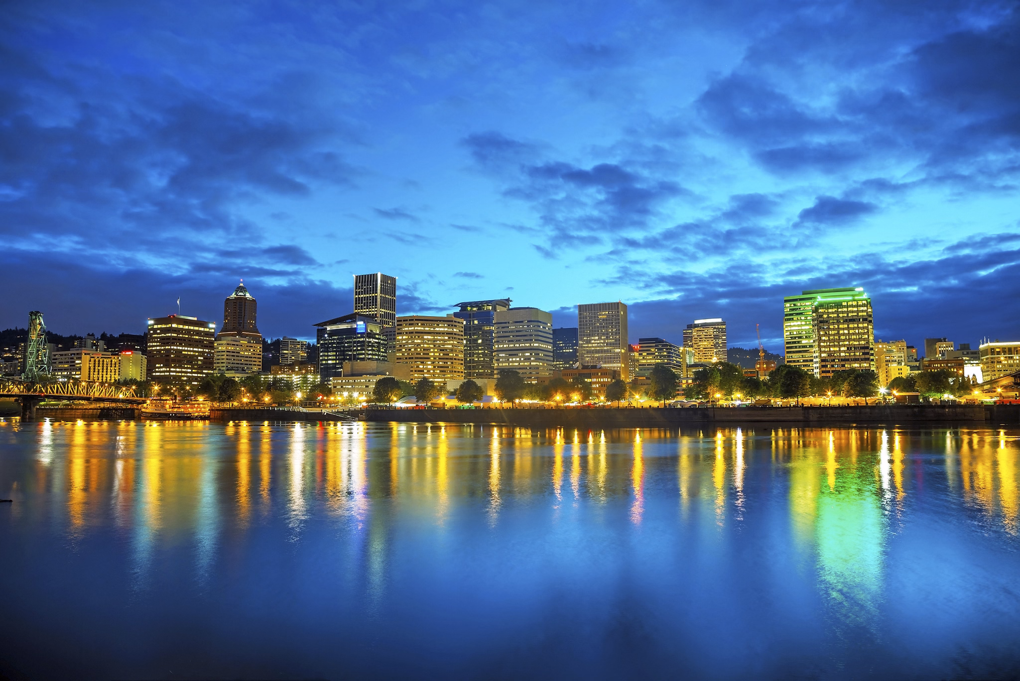 Downtown Portland, Oregon cityscape at the night time