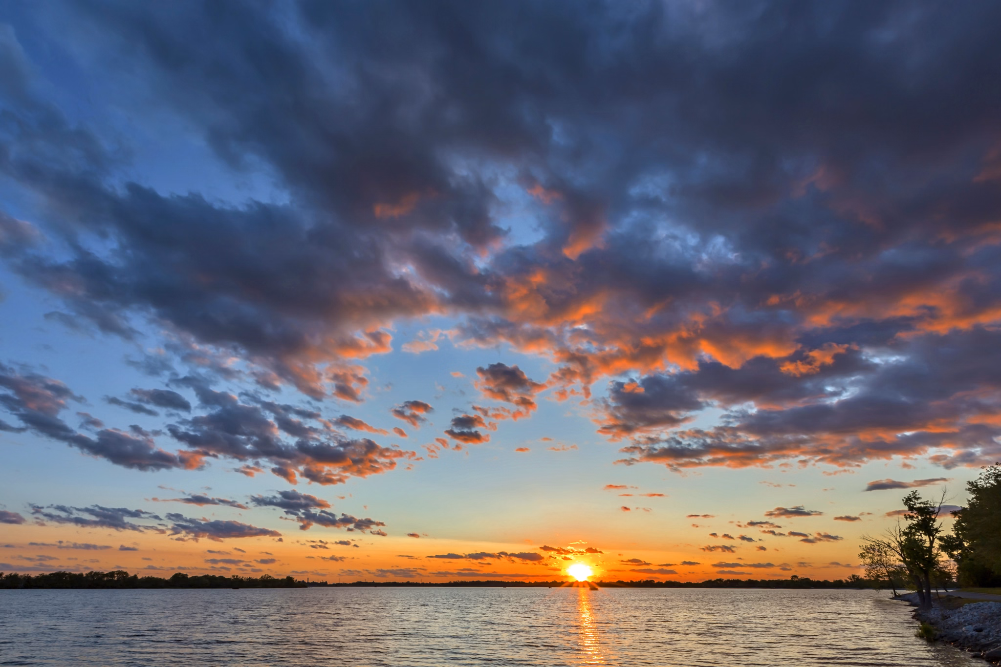 A sunset over Horseshoe Lake State Park in Granite City IL.