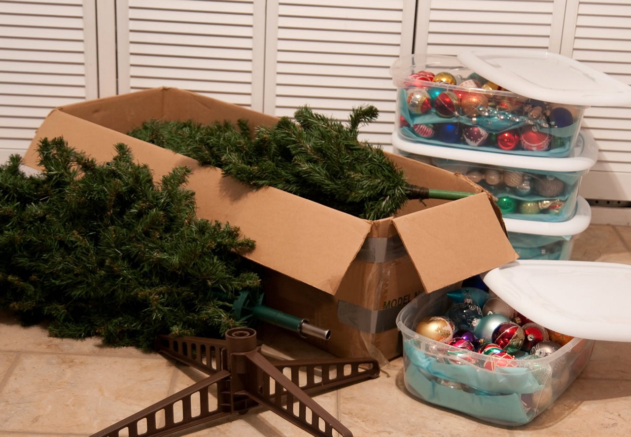 How to Store Holiday Decorations