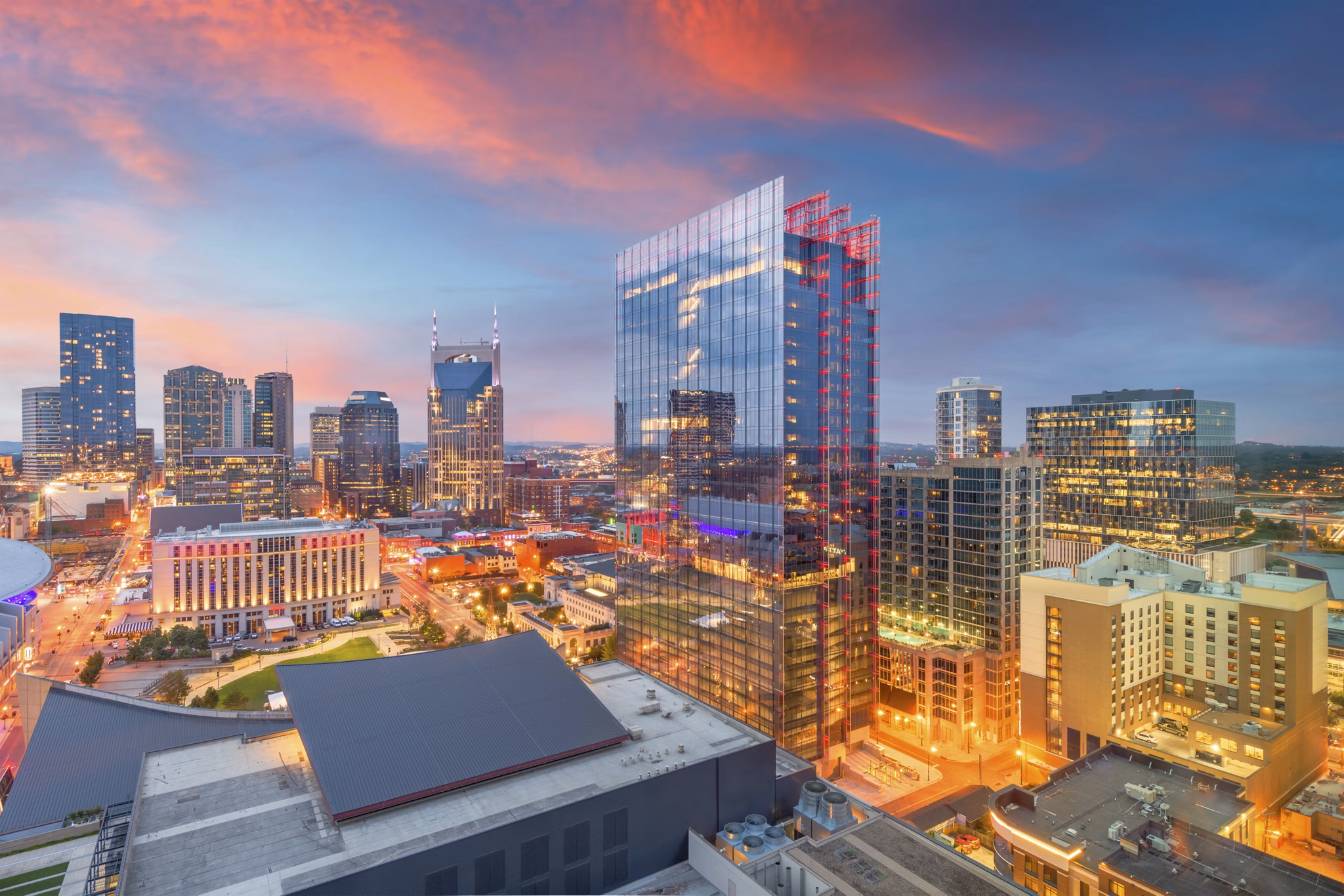 Nashville, Tennessee, USA downtown cityscape at dusk.