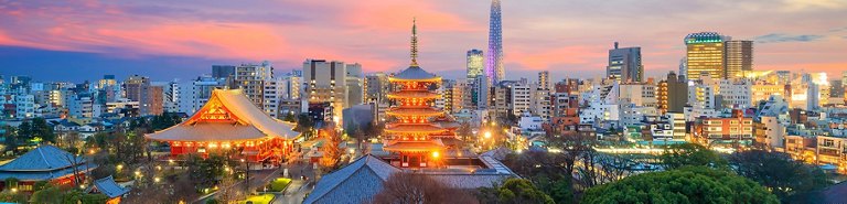 View of Tokyo skyline with Senso-ji Temple and Tokyo skytree at twilight in Japan.
