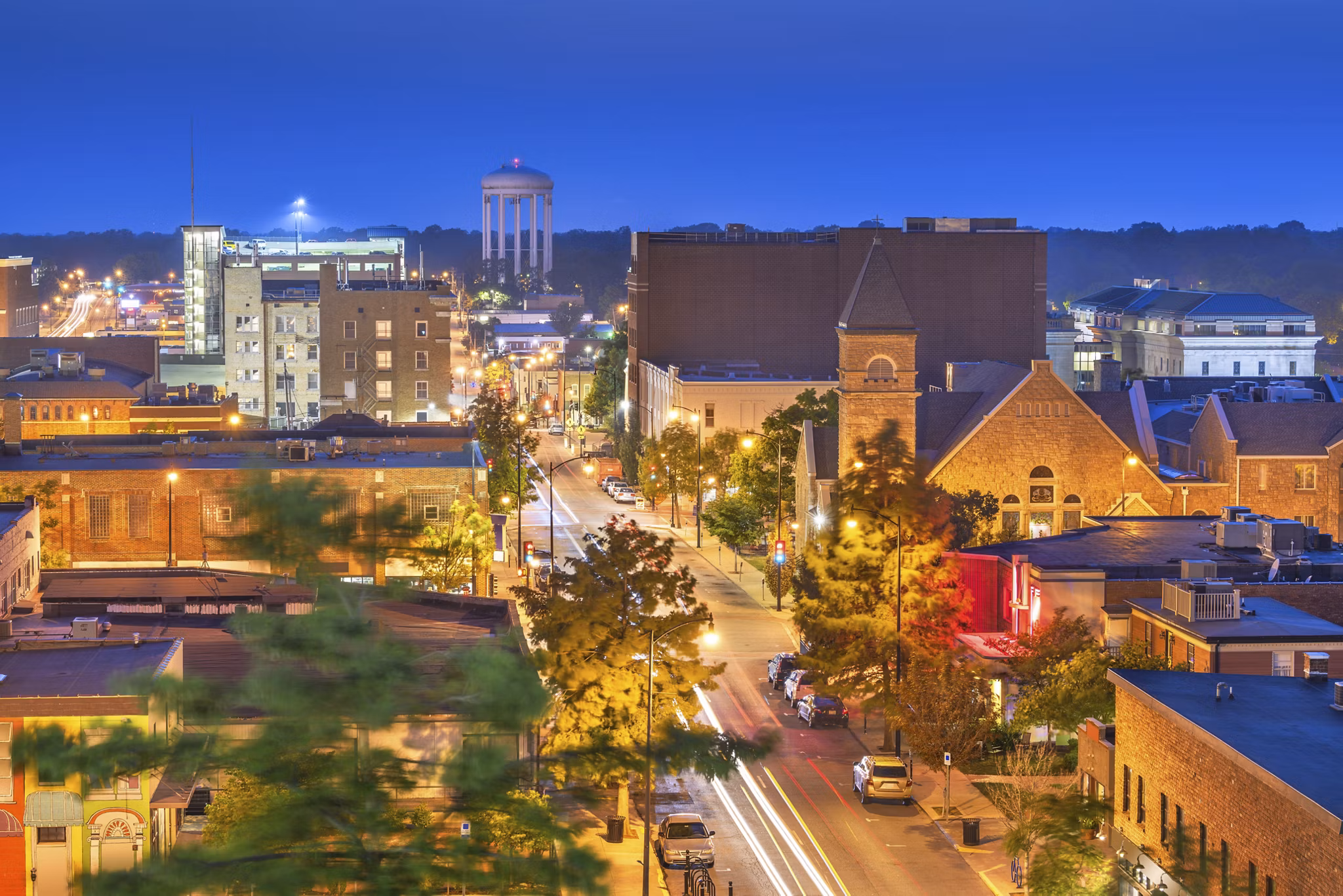 Columbia, Missouri, USA downtown city skyline at twilight.