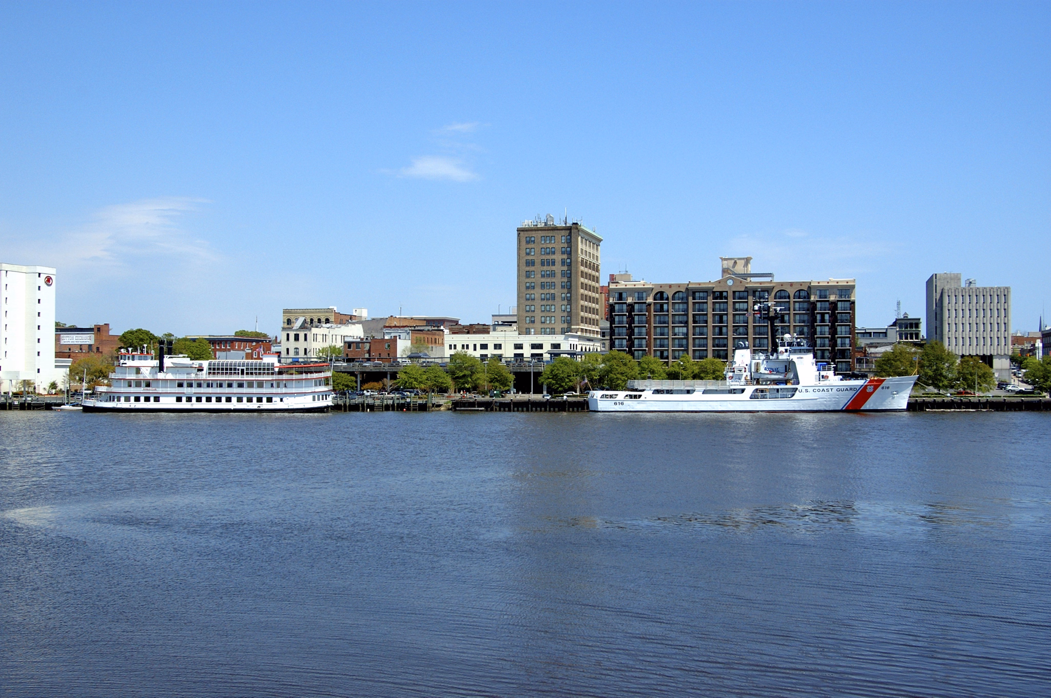 Cape Fear Wilmington NC Apartments