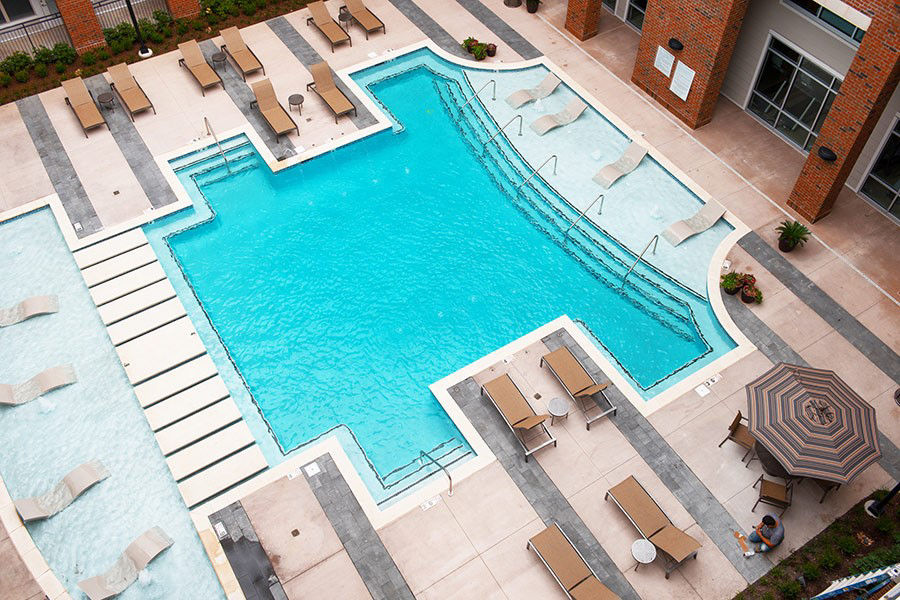 acklen apartments pool