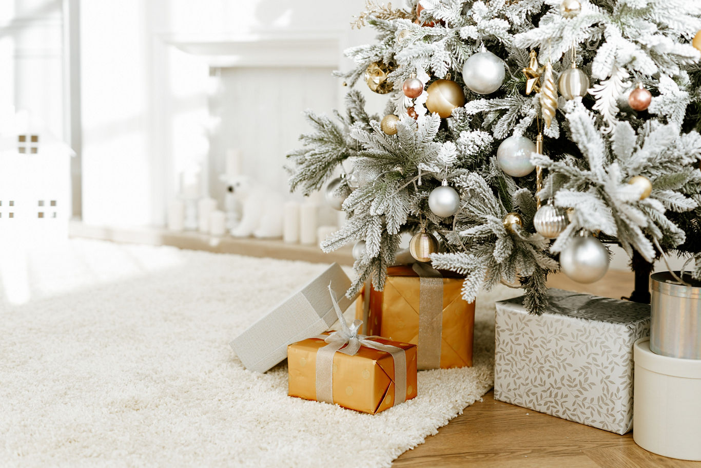 Metallic Christmas Tree and Presents | Blog | Greystar