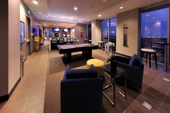 Orlando skyhouse clubroom