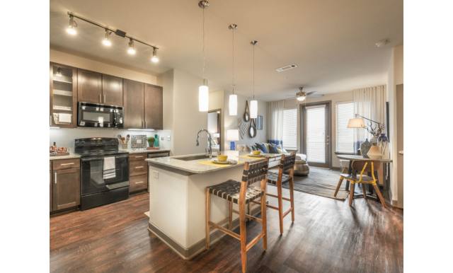 Overture Plano Texas Apartments