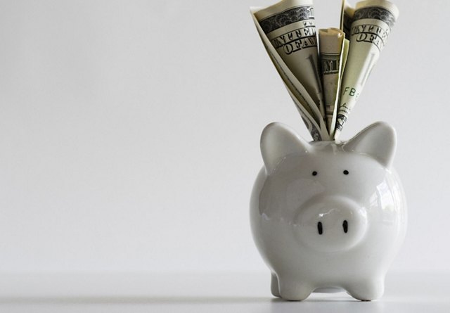 Piggy Bank with Money | Blog | Greystar