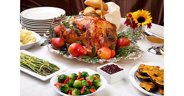 Tips for Hosting a Last Minute Thanksgiving Dinner Greystar