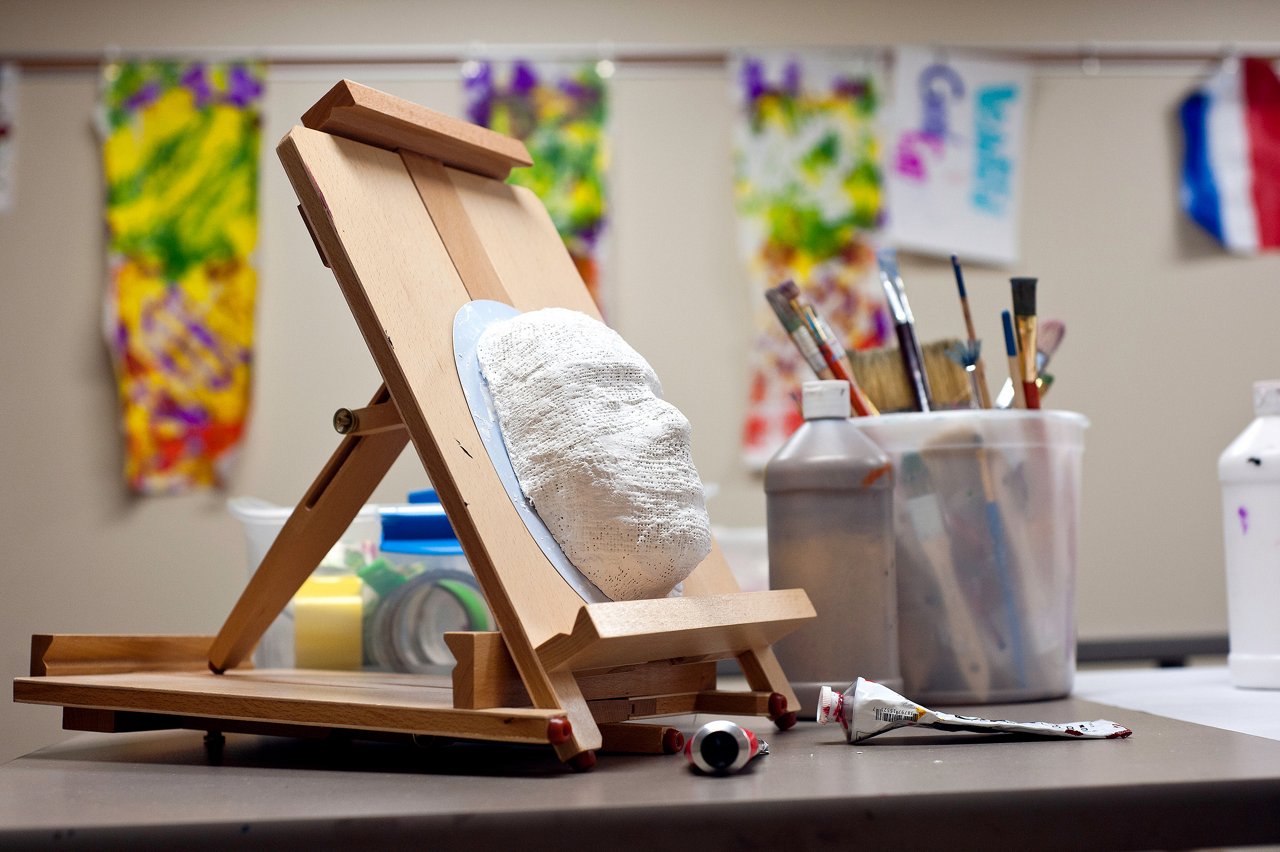inside the art room with various art supplies