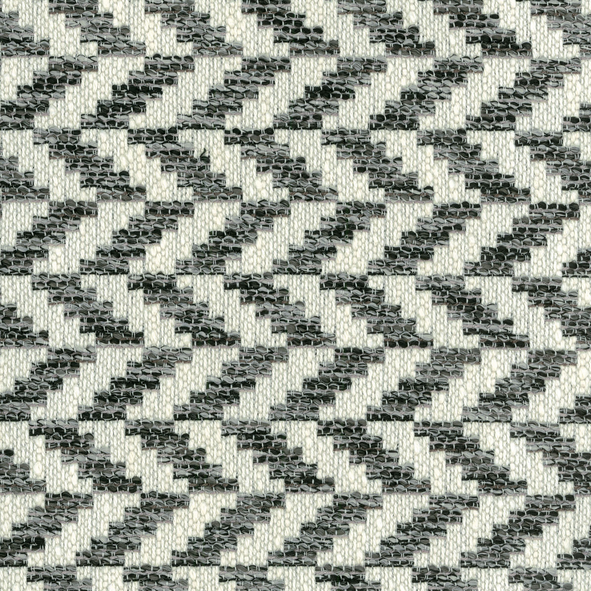 Waverly Tiki Ebony Scallop Valance 50" x 16" Black & Tan Basket Weave Print 