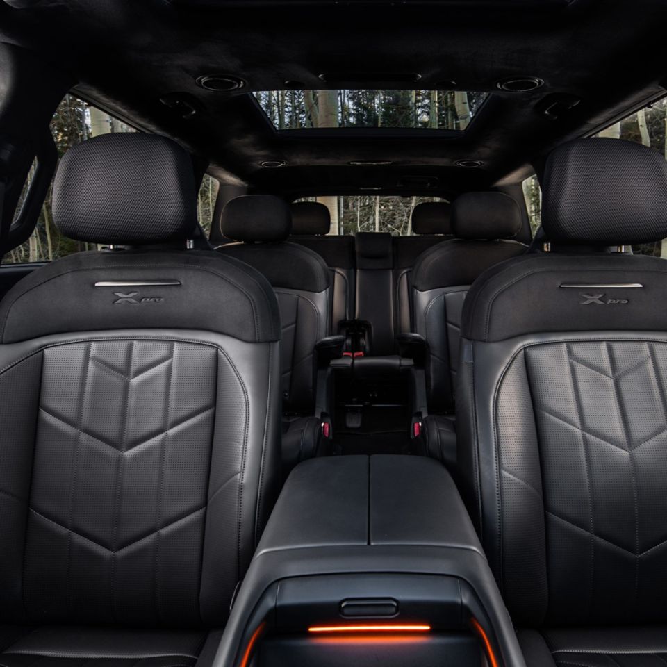 2027 Kia Telluride Inside Seating