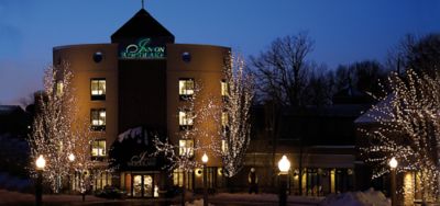 Inn on Woodlake in Kohler, WI | Destination Kohler