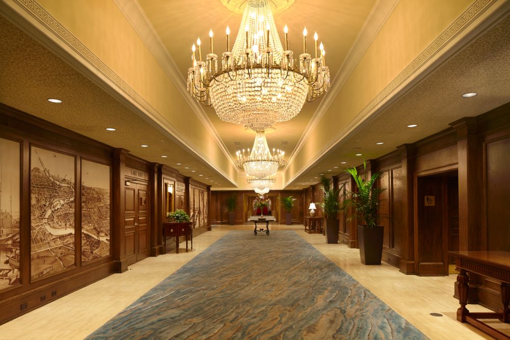 The Grand Hall of the Great Lakes at The American Club Foyer