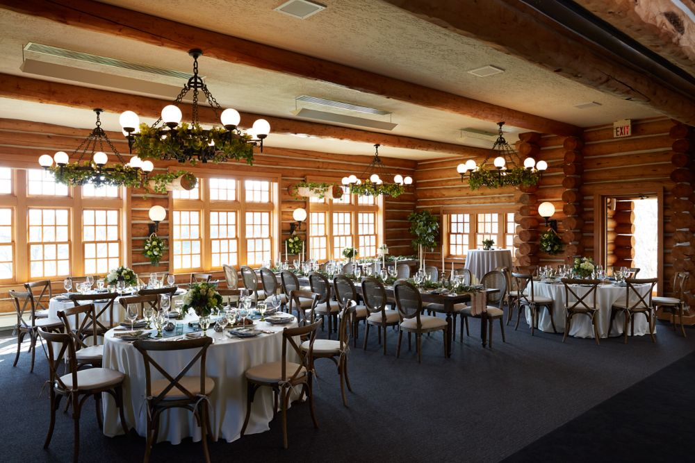 Wolf Pack and Bear Clan room at Blackwolf Run
