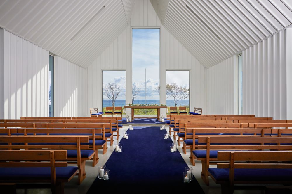 Straits Chapel interior windows