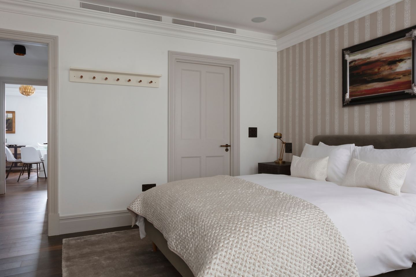 Hamilton Grand Apartment 1