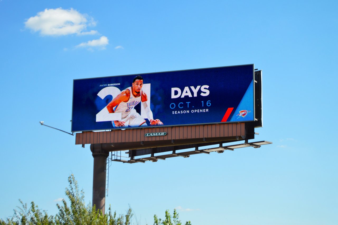 Lamar digital billboard