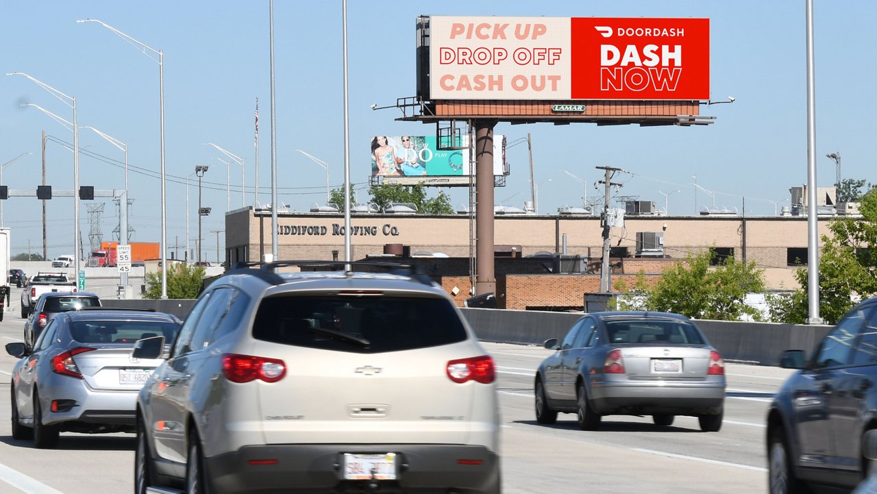 DoorDash | Denver, CO | Lamar Advertising Company