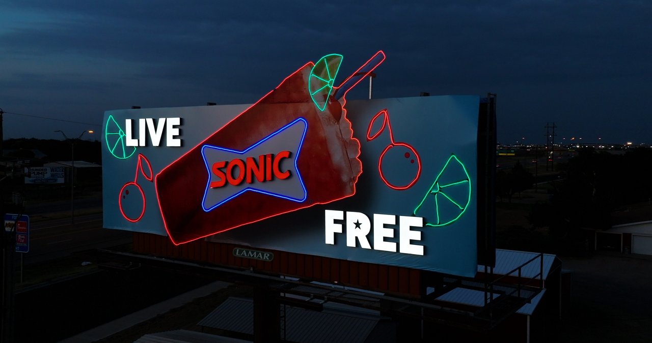 The local Sonic in Lubbock, TX has grown accustomed to the buzz from their billboards. Check out their latest installation featuring backlit custom channel letters and LEDs.