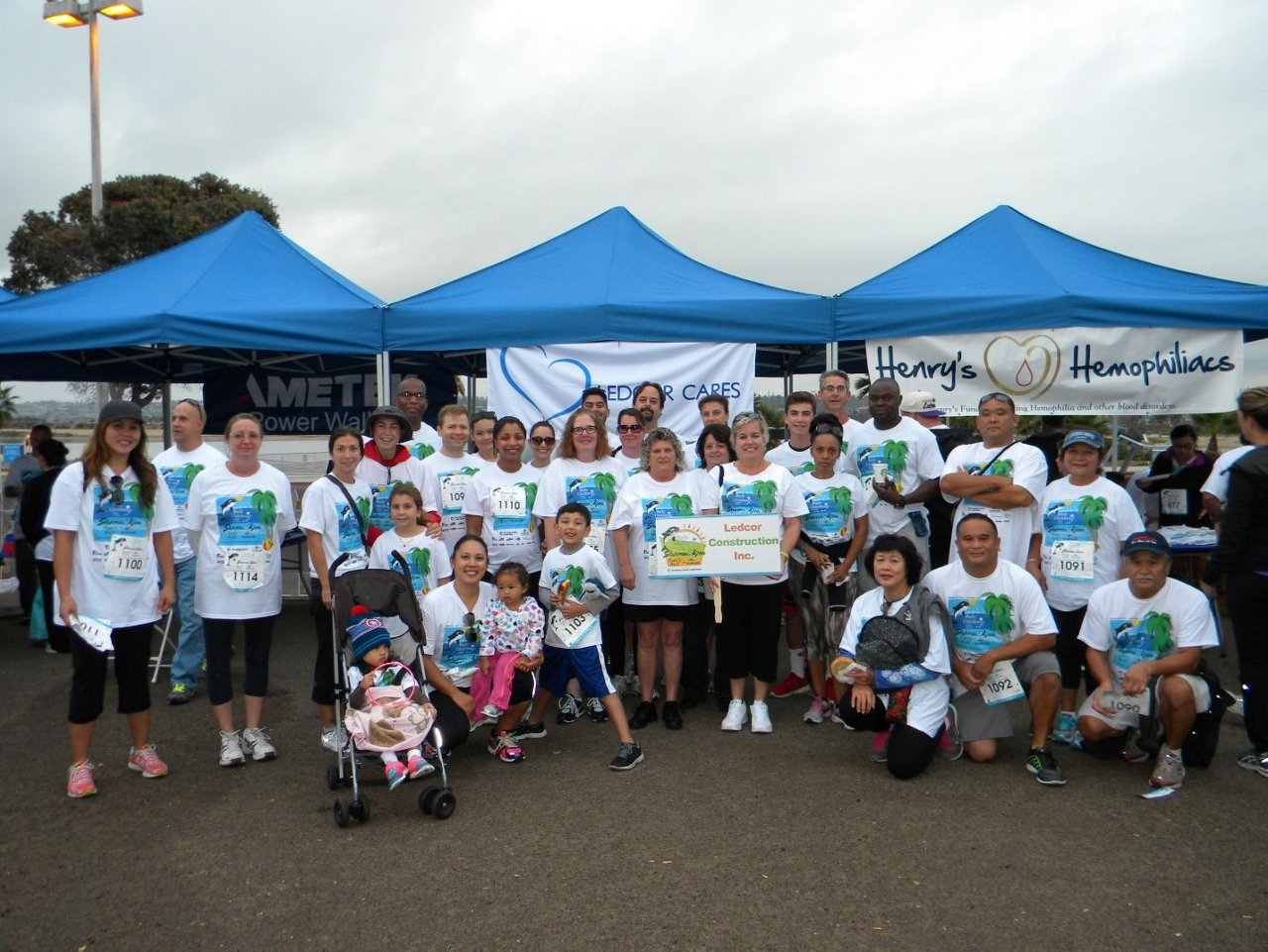 Ledcor Employees at annual 2014 Rady Children's Hospital Family Walk.