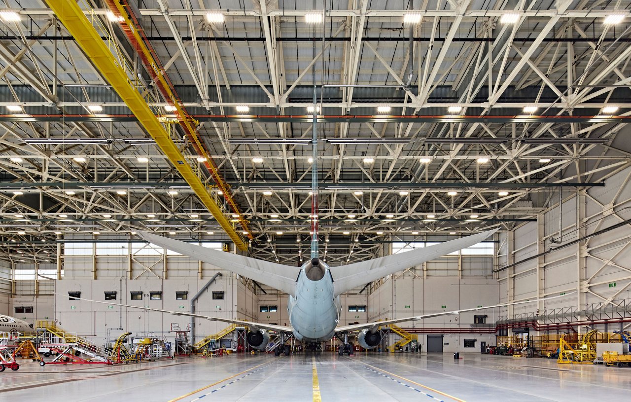 Inside view of the hangar.