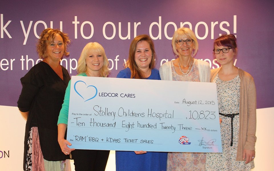 Ledcor Donates $10,823 to Stollery Children’s Hospital Foundation