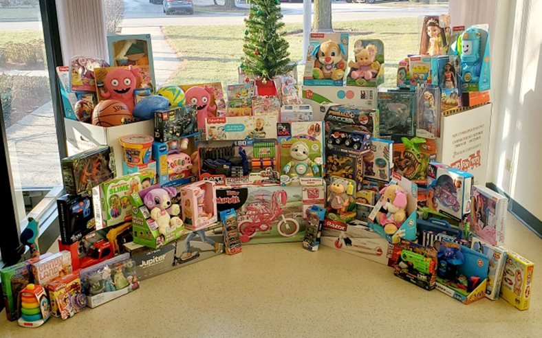 Ledcor Holiday Giving 2019