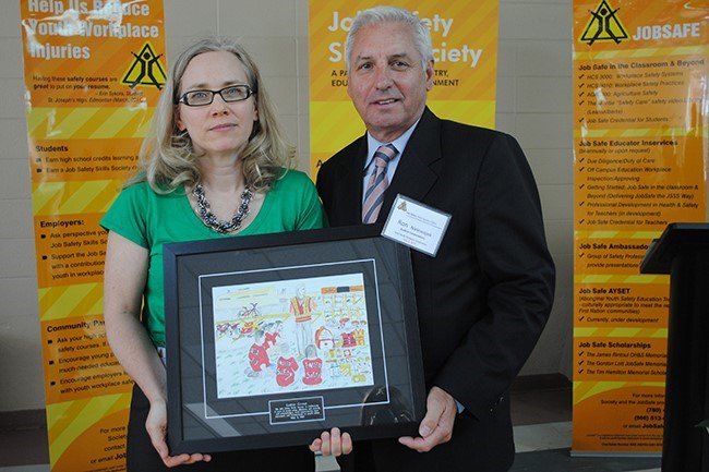 Ledcor's Ron Nalewajek, in recognition of Ledcor’s commitment and investment to youth safety.