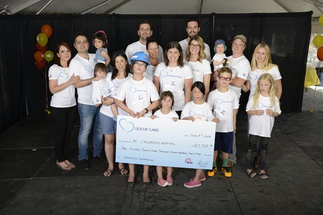 Ledcor Participates in Miracle Weekend with Cheque Presentations to BCCH and IWK