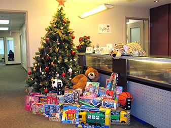 Ledcor's Holiday Season of Giving