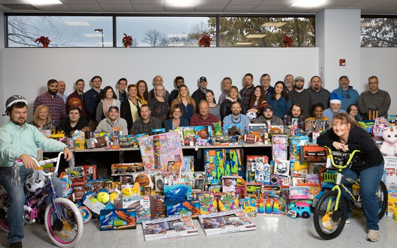 Ledcor Holiday Giving 2019