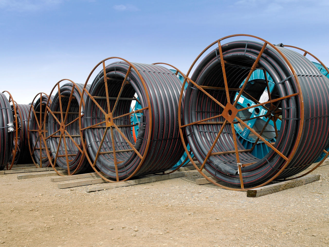 Fiber optic backbone ring