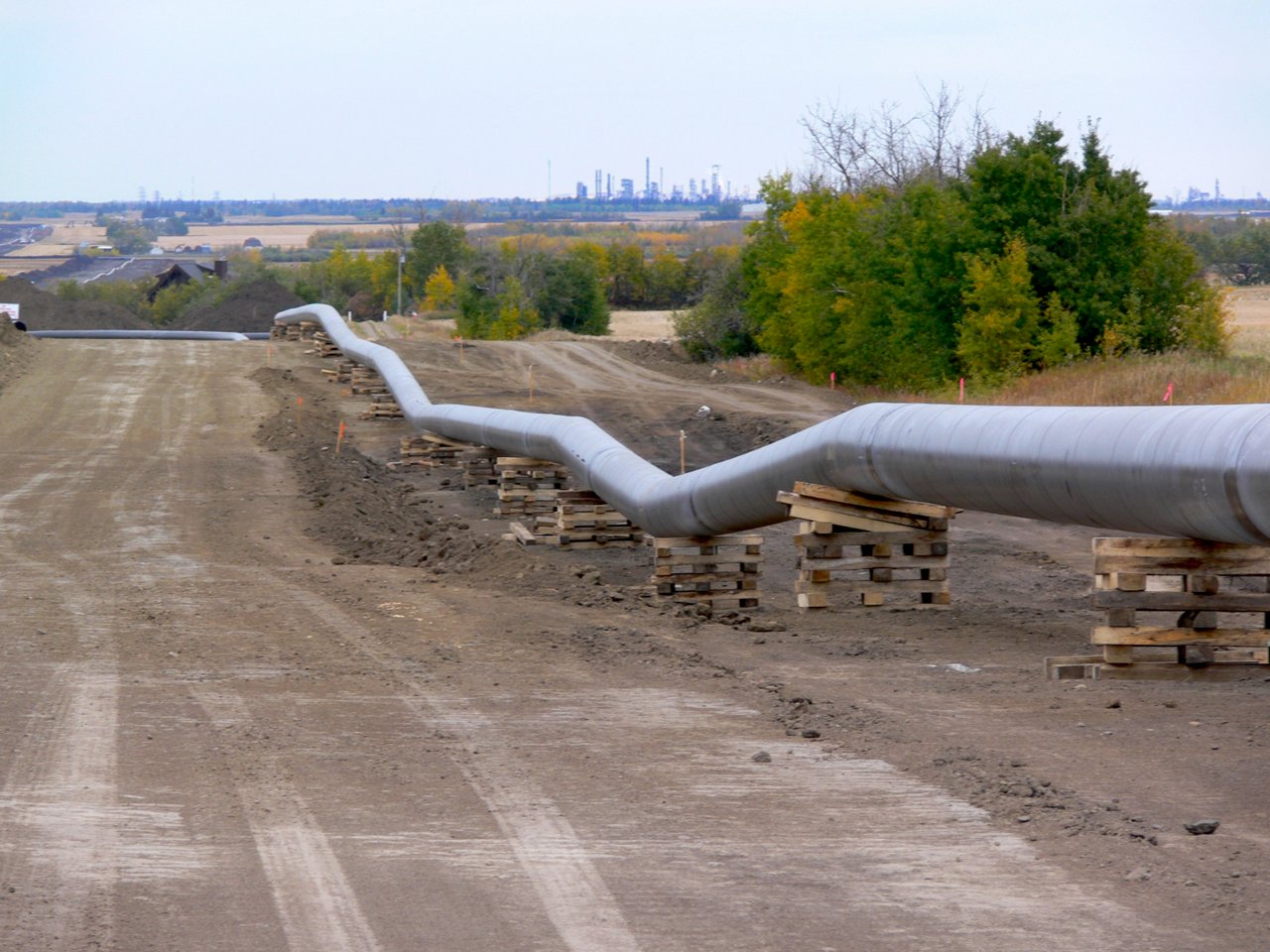 installing pipeline