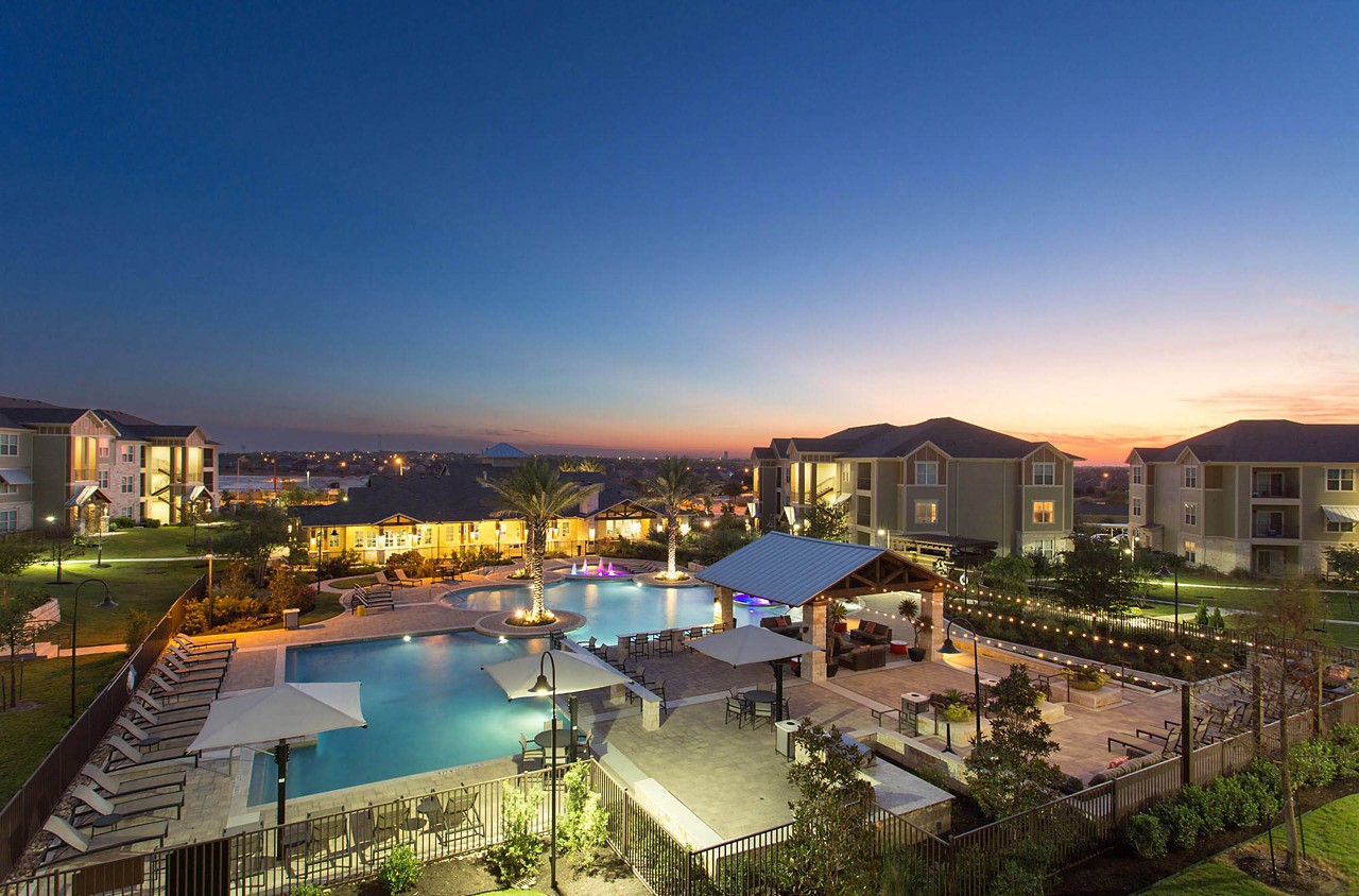 An aerial shot of the Lakewood apartments