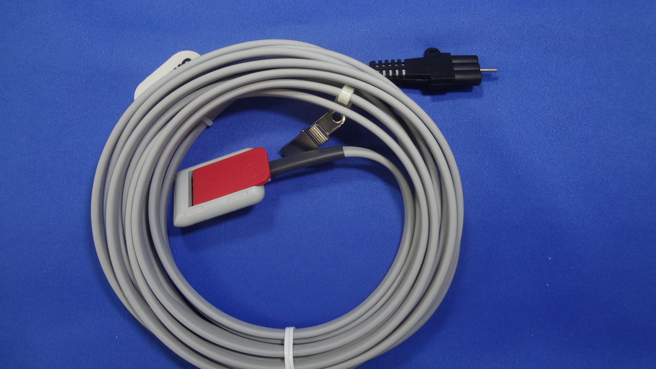 3M™ エレクトロサージカルクランプ, 21174J, 1 個/袋