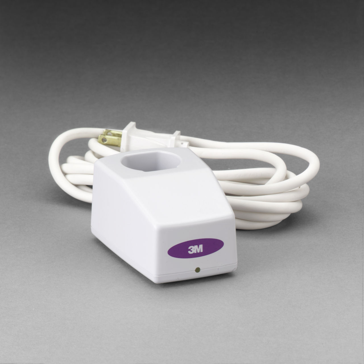 3M™ Surgical Clipper Charger Stand, ARG/AUS/NX Type 1, 9663L