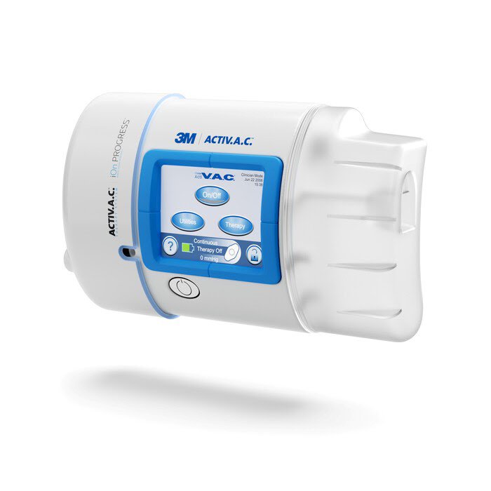 Rendered image of the 3M ActiV.A.C. Therapy Unit with iOn Progress Remote Therapy Monitoring from a right 3/4 view.