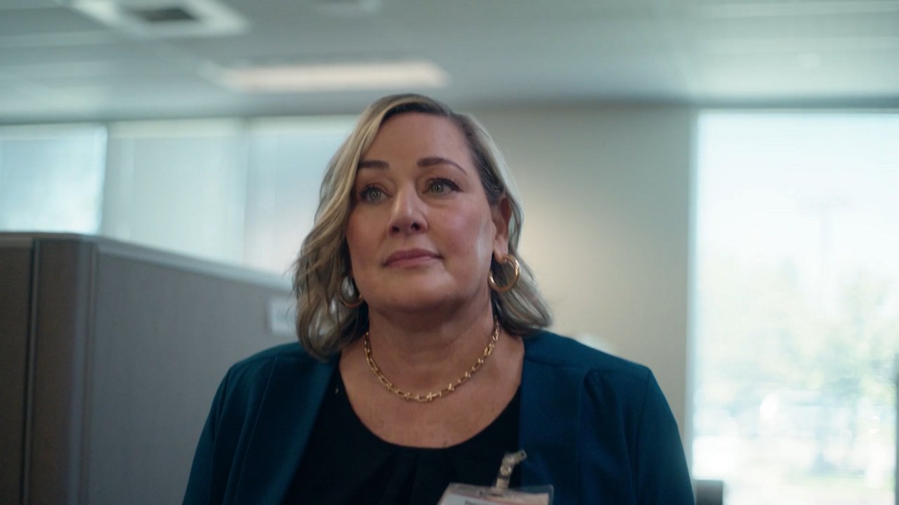 Video still from Tami's testimonial.