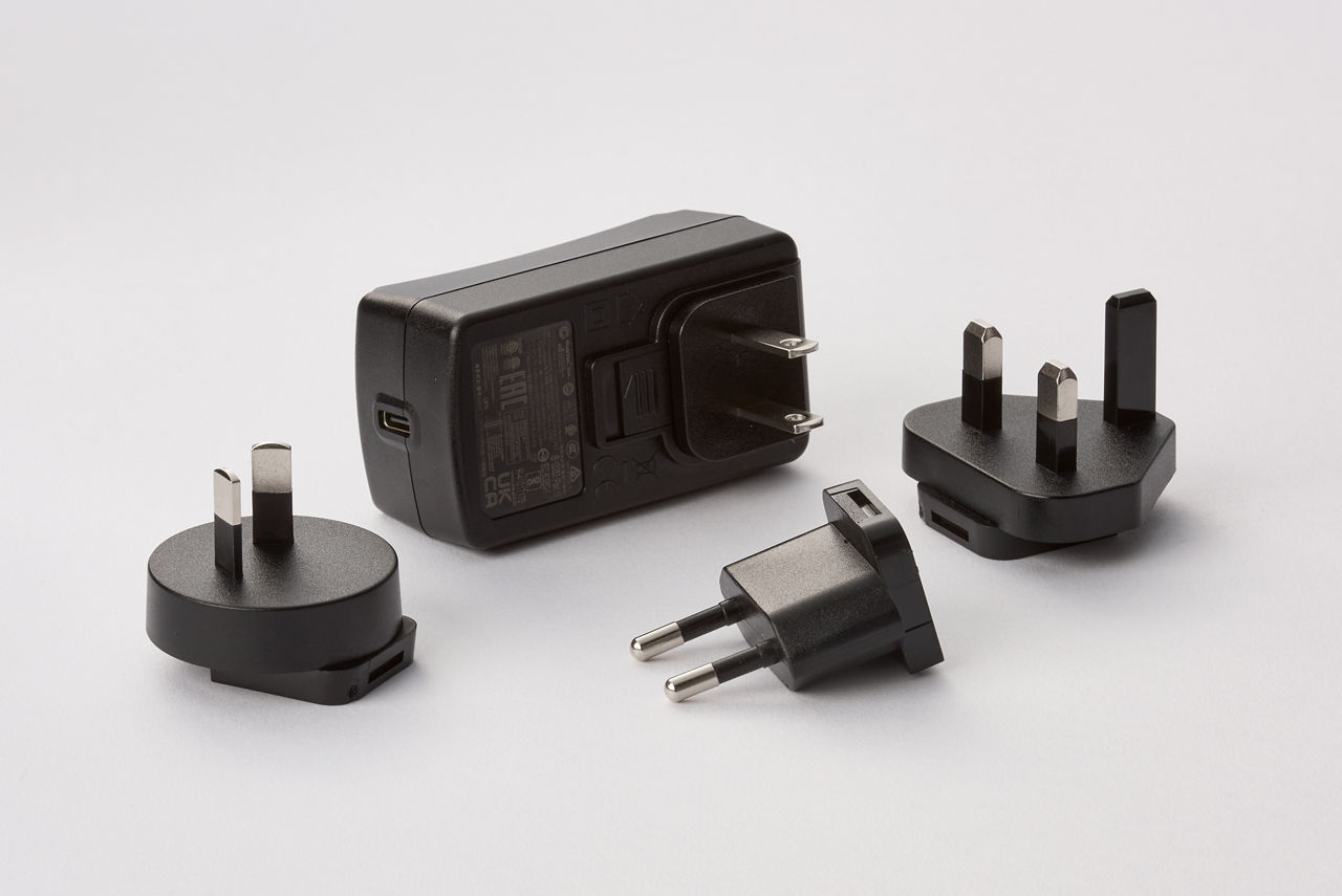 Solventum™ Filtek™ Composite Warmer Kit, Power Plug