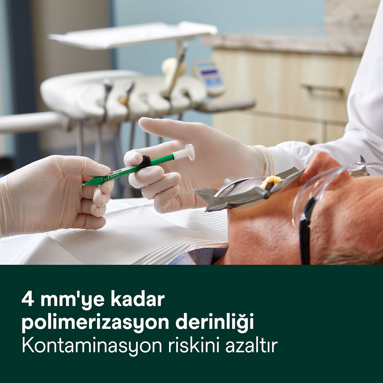4- Filtek Bulk Fill Flowable Syringe: 4 mm'ye kadar polimerizasyon derinliği