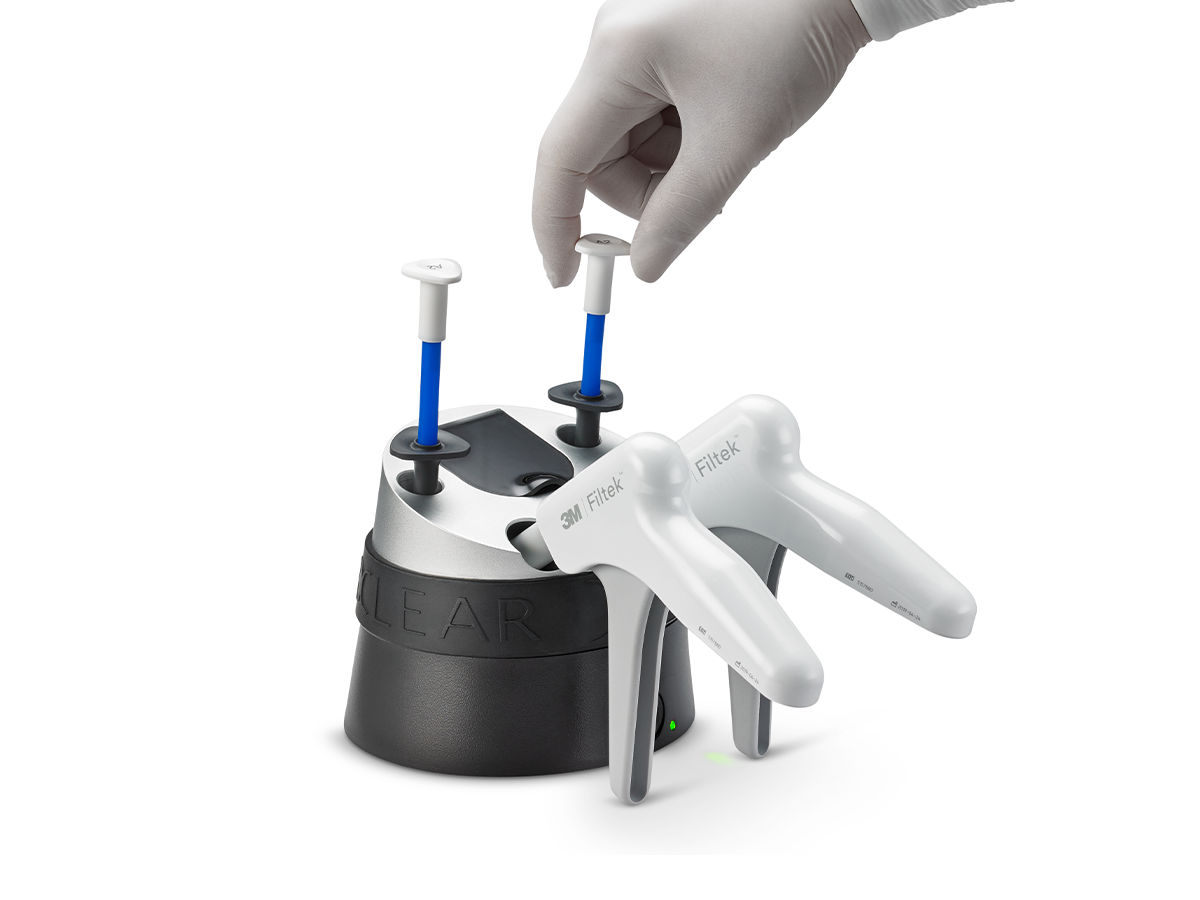 Filtek Supreme Flowable, Syringe: A+ Module 2.4 - Indicated for composite warming