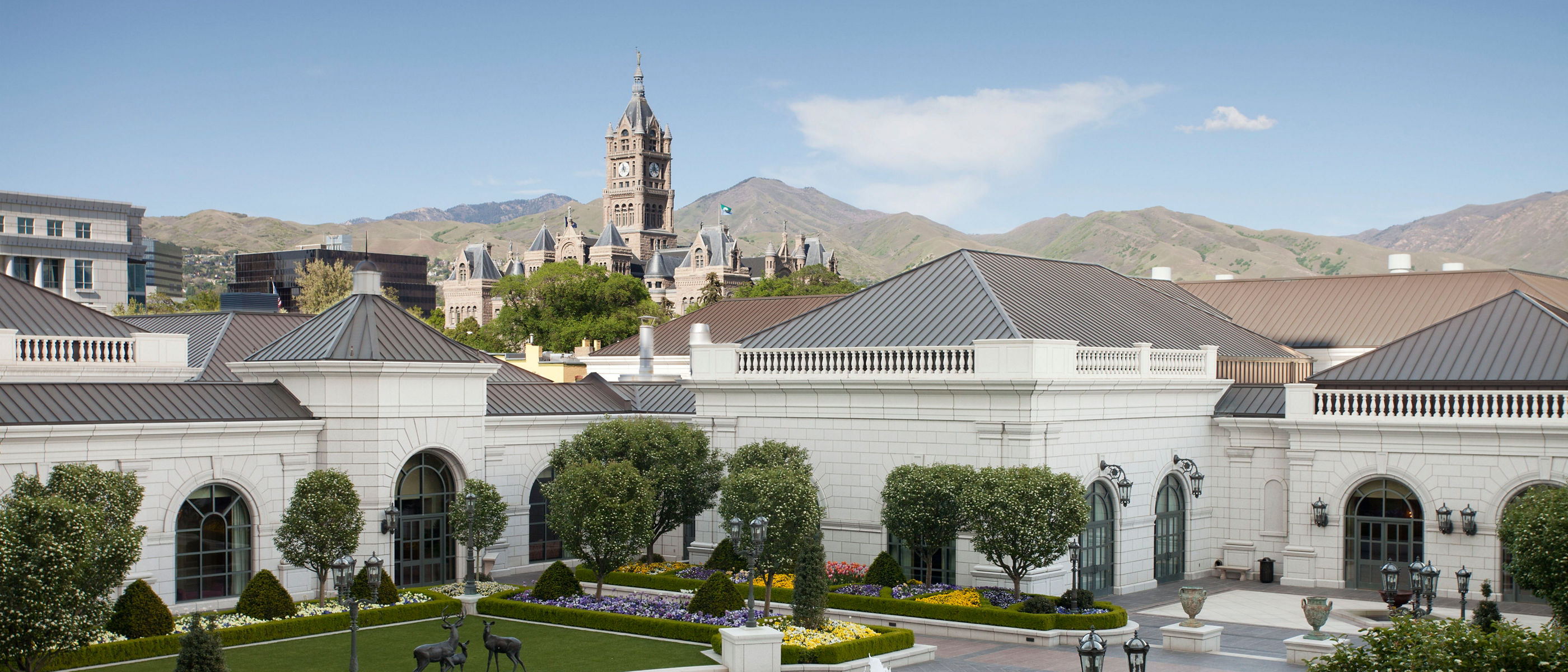Grand America Hotel in Salt Lake City, UT, Photo of Center Courtyard, Used in the HIS 3M Client Experience Summit 2022 Agenda, Image, rgb, jpg