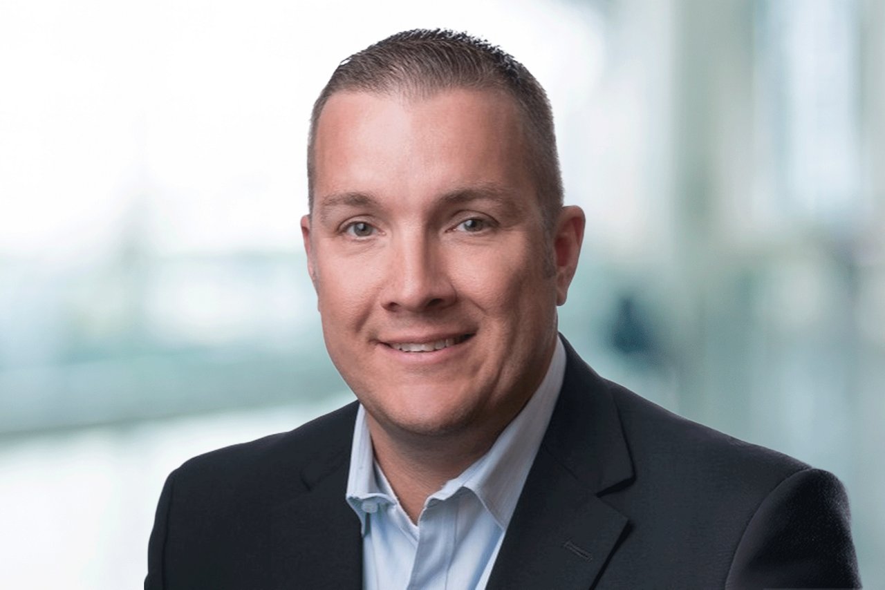 Stephen Barclay headshot for Inside Angle.