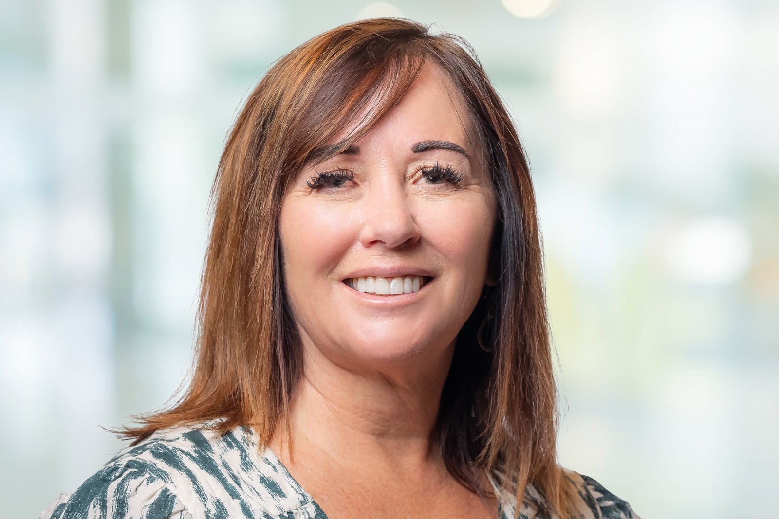 This is a headshot of Keri Hunsaker.