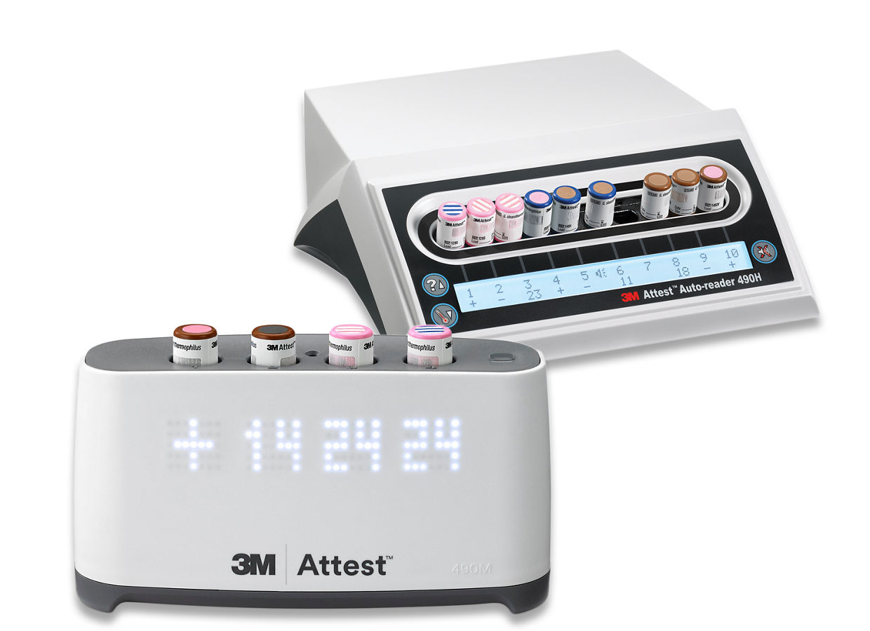 Showcasing front-sides of 3M™ Attest™ Auto-reader 490 and 3M™ Attest™ Mini Auto-reader 490M.