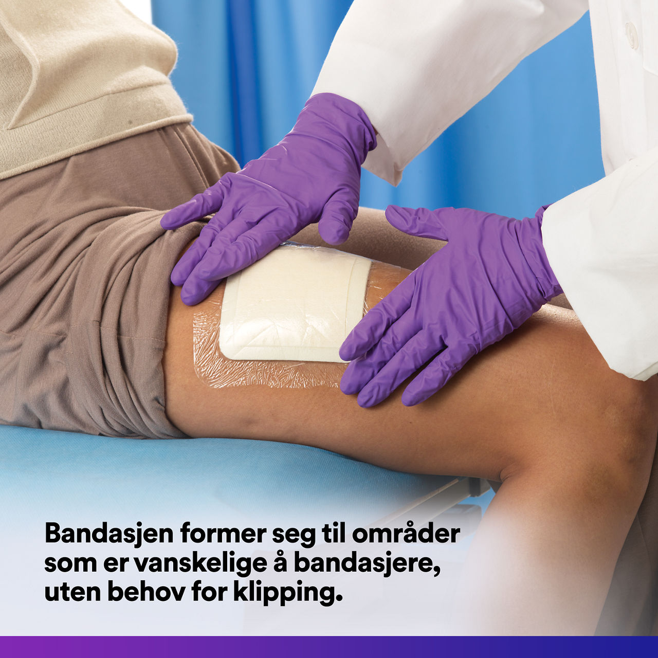 (4) Tegaderm HP Foam: Pustende, vanntett film på baksiden - 90610