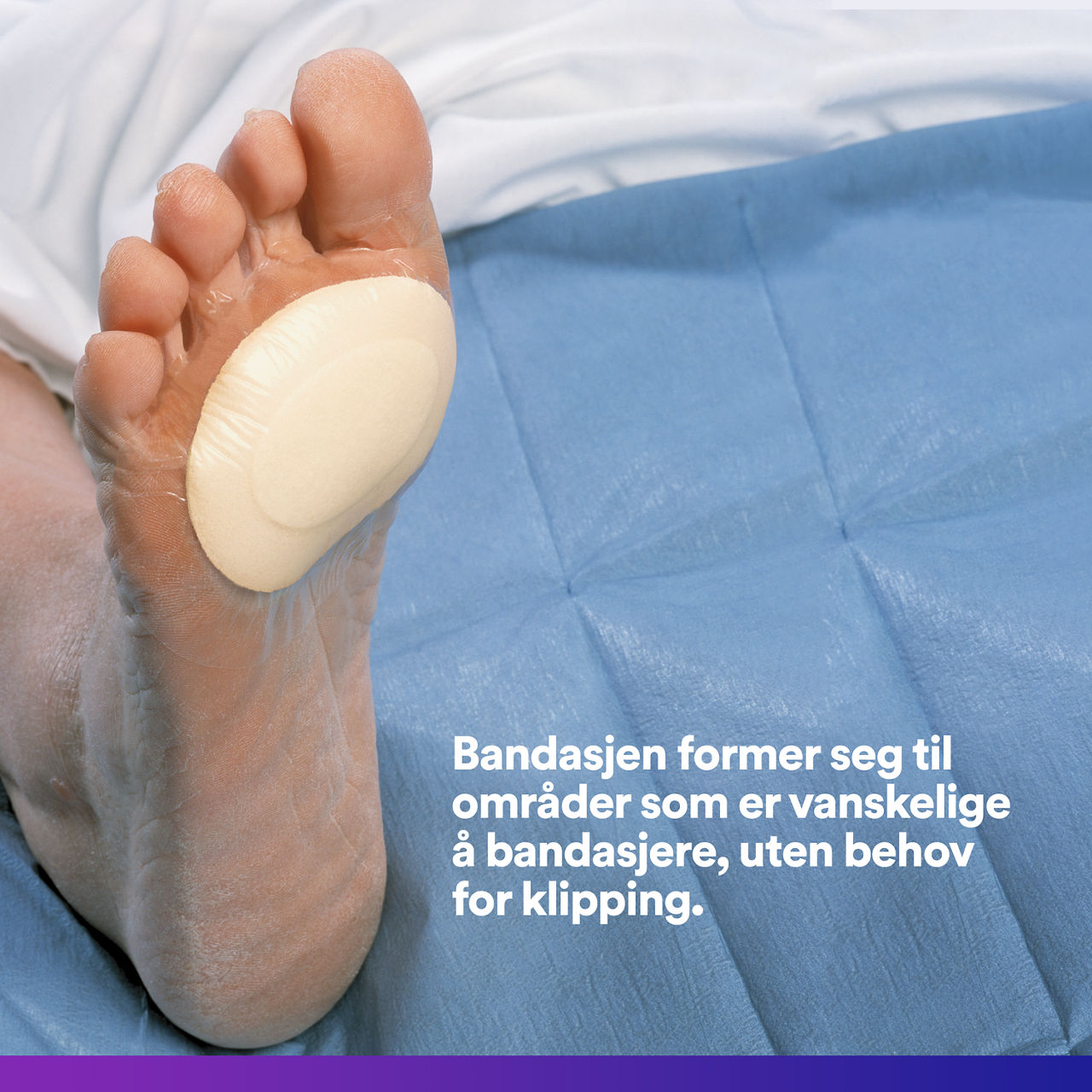 (4)Tegaderm HP Foam: Pustende, vanntett film på baksiden - 90611