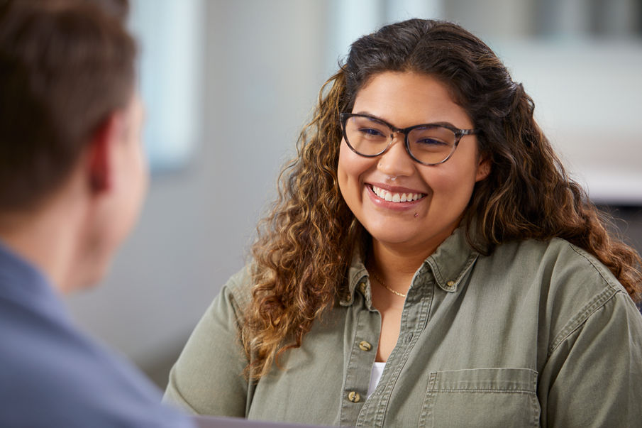 Smiling lady with glasses 